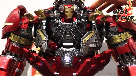 [First Look] 1/6 Ironman MK43 Inside HULKBUSTER by HOT TOYS - YouTube