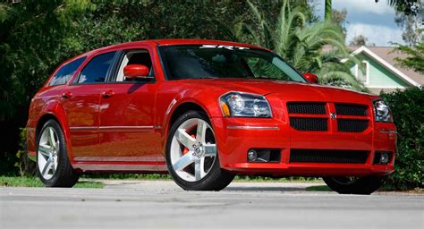 Forget The Durango And Buy This 2k Mile Dodge Magnum SRT8 Instead ...