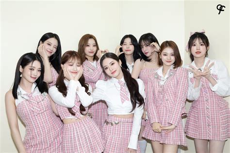 5 members of fromis_9 injured in car accident