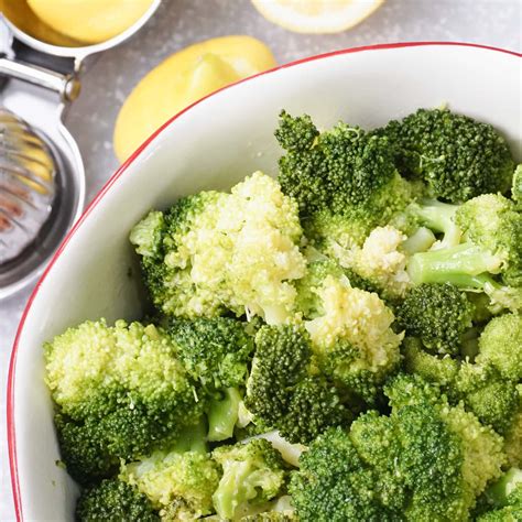 Instant Pot Lemon Butter Broccoli - One Happy Housewife