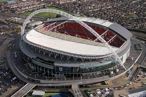 Estadio de Wembley es un estadio de fútbol que está ubicado en la ...