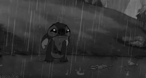 Triste GIF - Stitch Crying Sad - Discover & Share GIFs