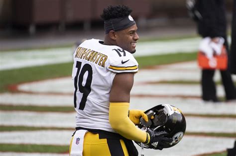 JuJu Smith-Schuster Returns for Final Farewell to Pittsburgh Steelers ...