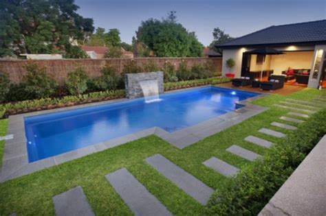 16 Relaxing Backyard Swimming Pool Designs – Fantastic Viewpoint