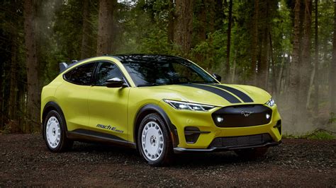 Ford unveils the Mustang Mach-E Rally, a sporty off-road electric SUV ...