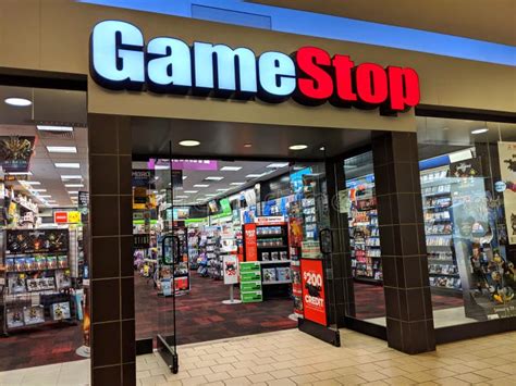 Gamestop Store in Ala Moana Shopping Center Editorial Photo - Image of ...