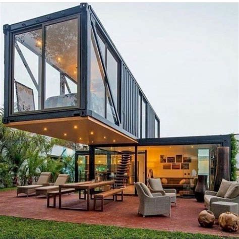 Container Hotel Design | standard and luxury suites