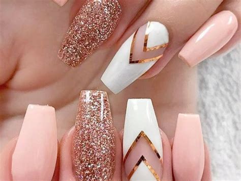 15 Super Easy DIY Nail Art Designs that Look Premium