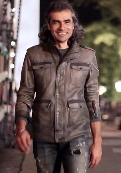 Imtiaz Ali (Director) Wiki, Age, Girlfriend, Wife, Family, Biography ...