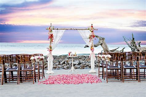 Charmingly Vintage | Sun & Sea Beach Weddings