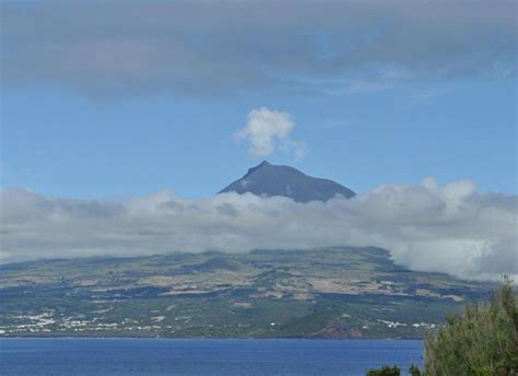 Mount Pico Volcano Tour | Volcano Tours Azores