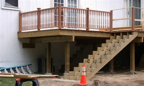 Cantilever Decks: Design, Framing, Rules