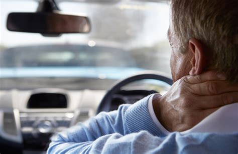 Car Accident Whiplash: Symptoms & Treatments | Parkside Health ...