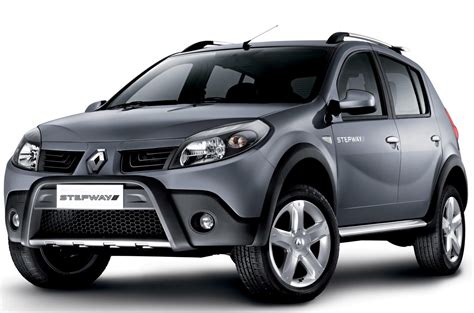 Renault Sandero and Next Generation Renault Sandero Stepway Stylish ...