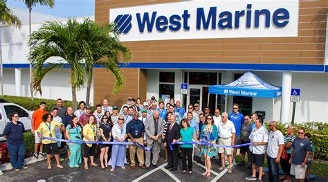 West Marine Opens Aventura, Florida Flagship Store | FISHTRACK.COM