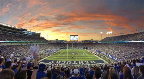 University of Kentucky. Kroger Field. Kentucky vs. Florida. : r/stadiumporn