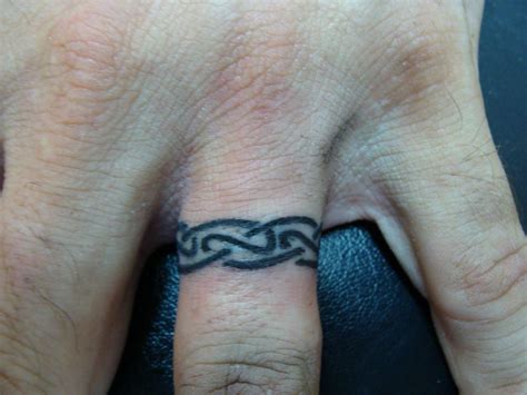 Picture 35 of Celtic Wedding Band Tattoo Designs | ericssonquadrapop