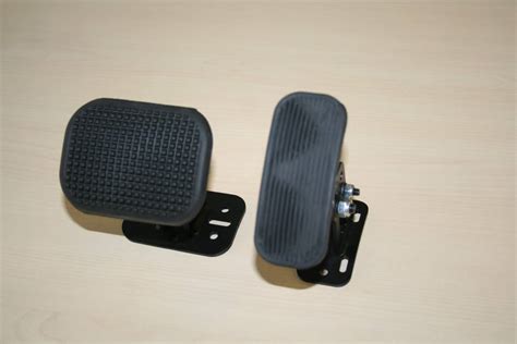 Pedal Extensions for Reduced Lower Limbs: Support Automatic and Manual ...