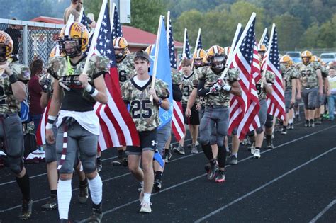 Berne Union Football - Photos