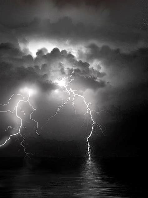 Water Lightning by Robert Foster | Lightning art, Lightning photography ...