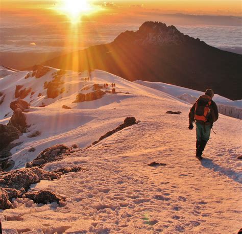 Kilimanjaro sunrise Kilimanjaro, Kenya, Sunrise, Lake, Mountains ...