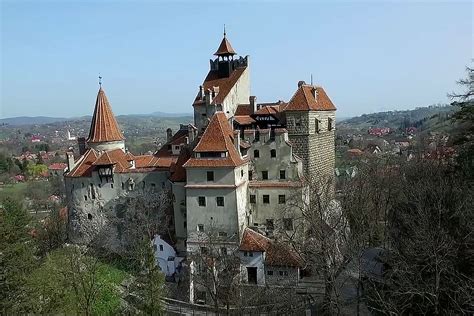 Bran Castle Tour – Brasov, Transylvania - Wild Travel Romania