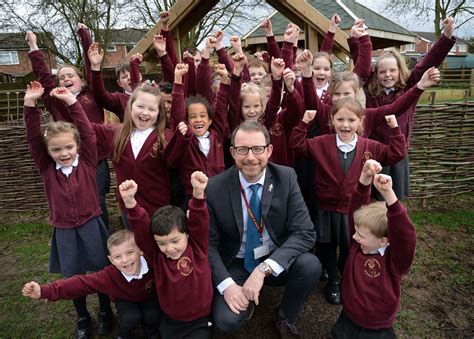 Ofsted heaps praise on improved Grantham school