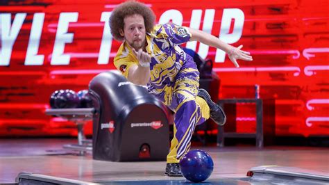 BOWLER WINS $250,000! | PBA Players Championship - YouTube