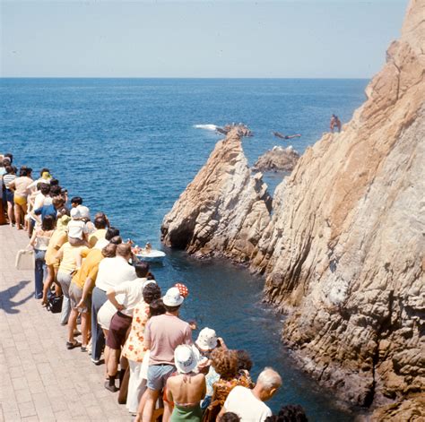 Acapulco Cliff Diving | Tour to Acapulco, with group. 7 days… | Flickr