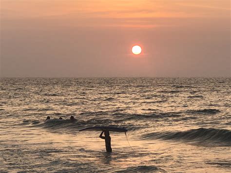 San Juan, La Union, Philippines Sunset | La union, Sunset, Outdoor