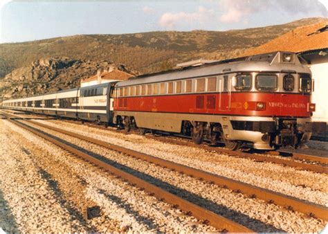 Talgo, más de 70 años de historia | Tren de pasajeros, Estacion de tren ...