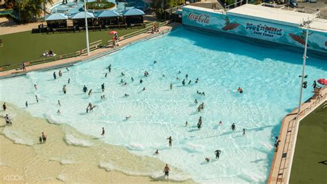 Brisbane Airport One Way Car Transfer for Wet'n'Wild Water Park - Klook ...