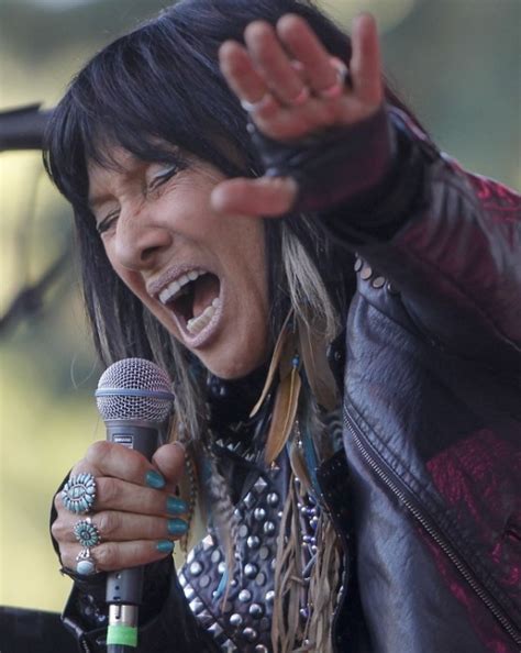 Buffy Sainte-Marie - Medicine Songs - Folking.com