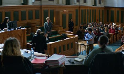 If you love courtroom dramas, this Oscar-nominated film is not to be missed