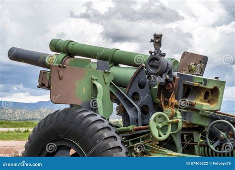 Artillary Cannon Us Army 105mm M2 A2 Pullman Standard Stock Photo ...