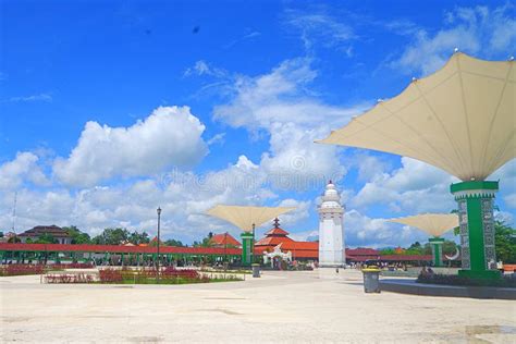 Banten Grand Mosque, Serang, Banten, Indonesia - Masjid Agung Banten ...