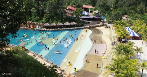 Kuala Lumpur Bukit Gambang Water Park - Klook Singapore