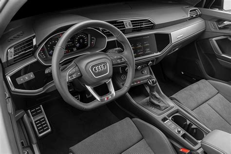 2024 Audi Q3 Interior - Sacha Roselia