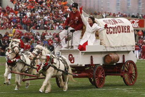 Mascot Monday: Sooner Schooner (with Boomer and Sooner) | KC College ...