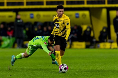 Dortmund chief says Sancho was expecting to move