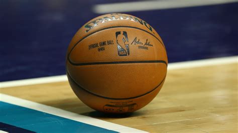 Coronavirus: NBA warns players about contact with fans in new memo