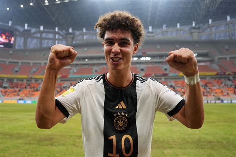 Barcelona’s Noah Darvich set for Under-17 World Cup final with Germany ...