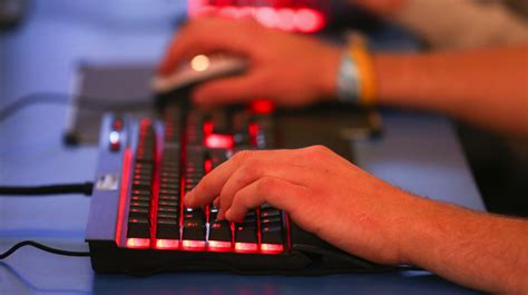 Major Gaming Keyboard Brands Ranked Worst To Best - THE ISNN