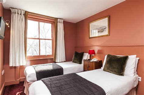 The Castleton Hotel Rooms: Pictures & Reviews - Tripadvisor