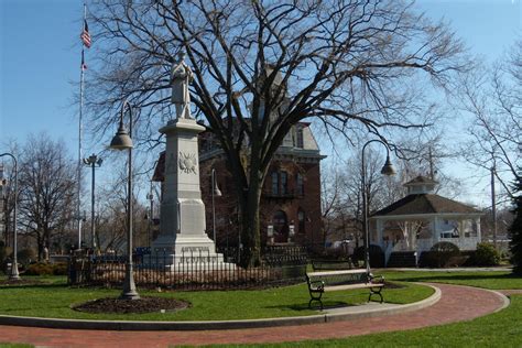 84-18 Bedford Historic Business District - Remarkable Ohio