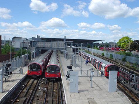 Stratford Station (With images) | Stratford station, Stratford, London ...