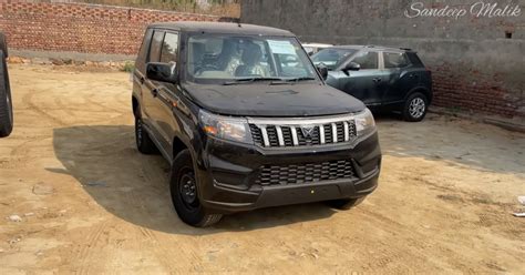 Mahindra Bolero Neo N8(R) variant reaches dealership