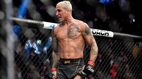 UFC 269 results, highlights: Charles Oliveira submits Dustin Poirier to ...