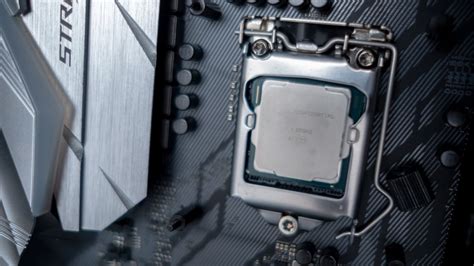 This first ‘Intel Core i7-9700K review’ may uncover minor performance ...