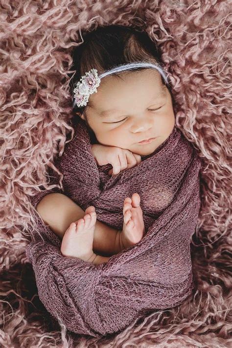 50 Adorable Newborn Photo Ideas For Your Junior (35) - RONTSEN ...